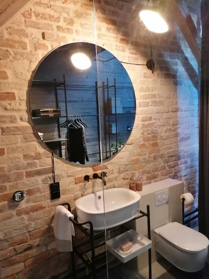 Mystictone - Loft In The Heart Of Warsaw - Nowy Swiat Roomtones מראה חיצוני תמונה